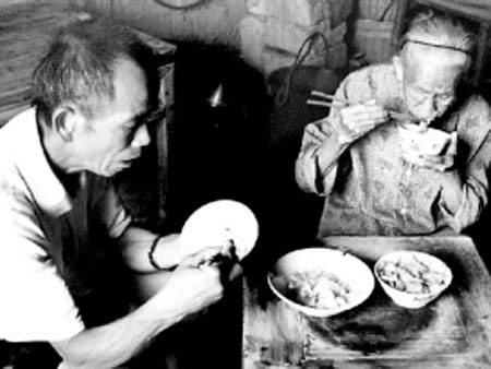 �վ�ο�����Ƿ��к��ͼ,�ձ����Ӻ�������ѧȥ�ձ�����������Ϣ