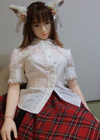 充气美女使用图哪有,硅胶充气娃娃保养方法细节