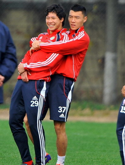 �ڴ󱦺��û�������������Ϣ,�ڴ󱦺�۬��˭��ǿ