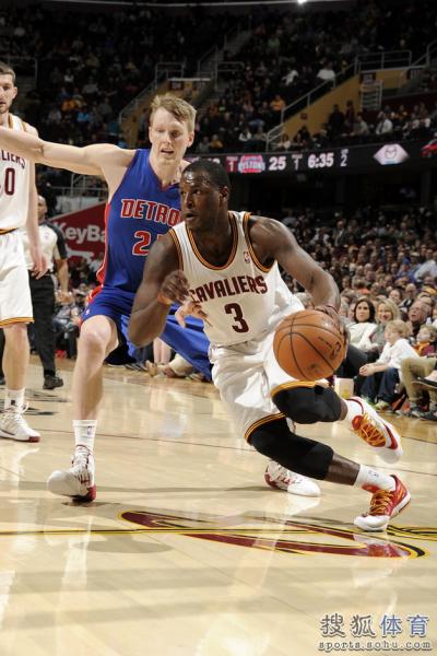 2015���Ī�״���ղ��˹,Ī�׺�ڷ��������