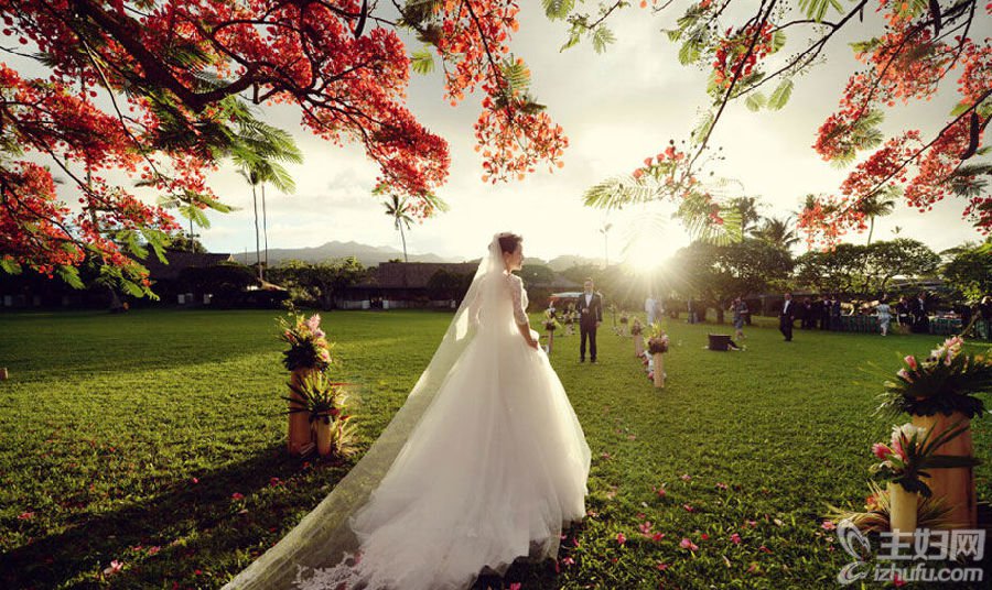 ����Ů��������½����Ƭ,�������Ӻ���Ϊ�μ�½�������˼�������