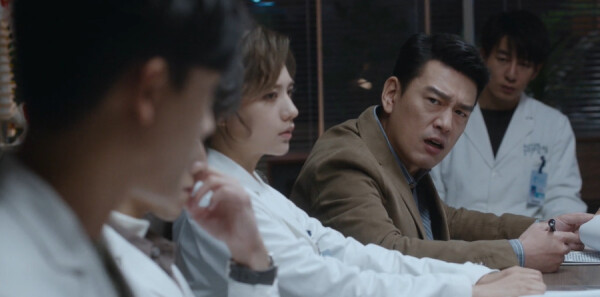 �Ƿ�ҽ�߷ּ��������