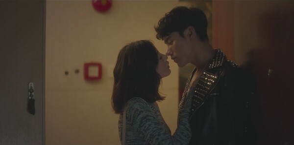 �Ϻ�Ů��ͼ���ּ��������