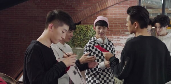 �װ��ģ��Ȱ��ķּ��������