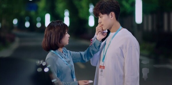 �˻�һ���ּ��������