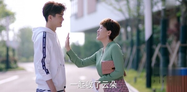 �˻�һ���ּ��������