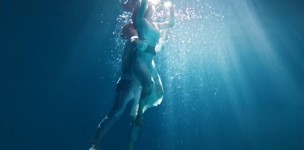 �˻�һ���ּ��������