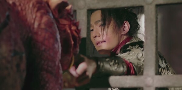 �䶯Ǭ��֮Ӣ�۳�����ּ��������