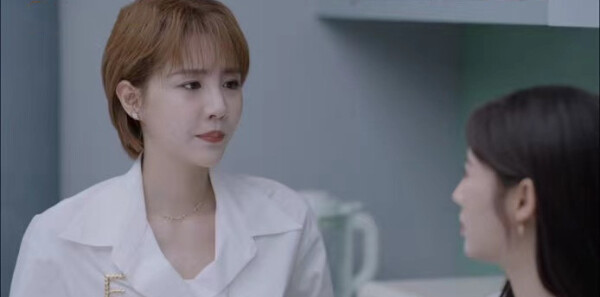 Ůʿ��Ʒ��ּ��������