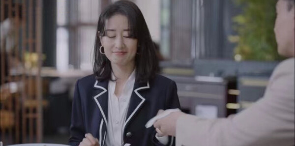 Ůʿ��Ʒ��ּ��������