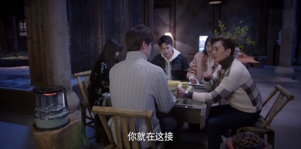 ��ʳ�˼��̻�ɫ�ּ��������