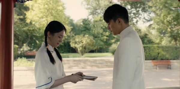 ս���е��ഺ�ּ��������