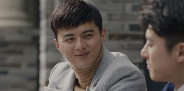 ս���е��ഺ�ּ��������