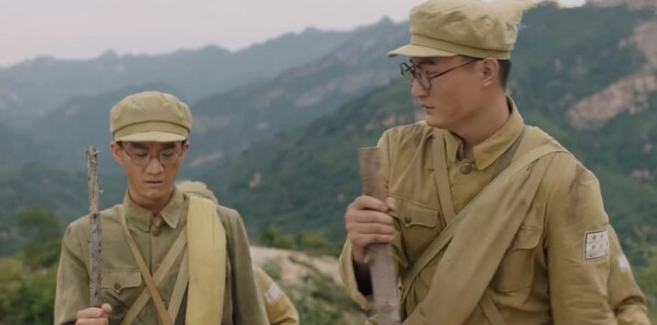 ս���е��ഺ�ּ��������