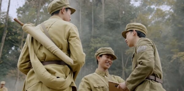 ս���е��ഺ�ּ��������