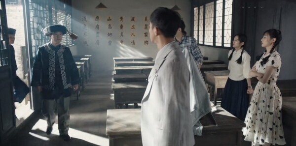 ս���е��ഺ�ּ��������